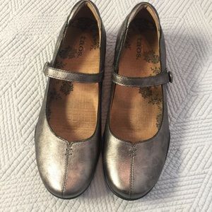 Silver Taos Mary Janes